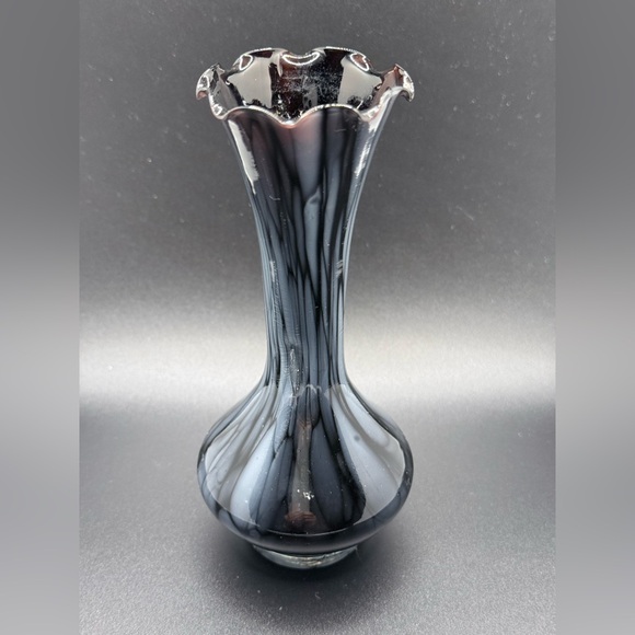 Vintage Bud Vase - Picture 2 of 8